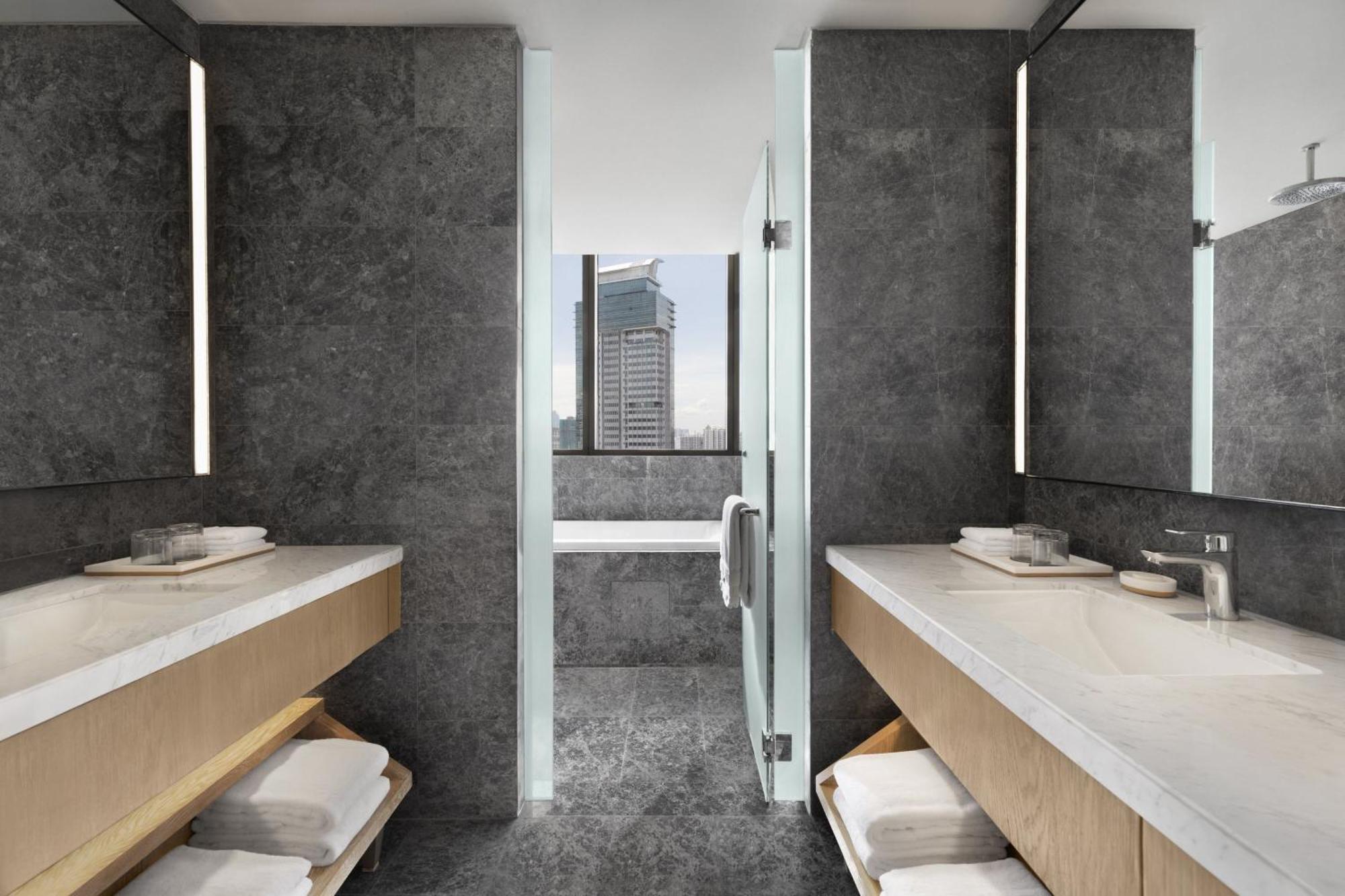 فندق The Westin Manila Pasig City المظهر الخارجي الصورة