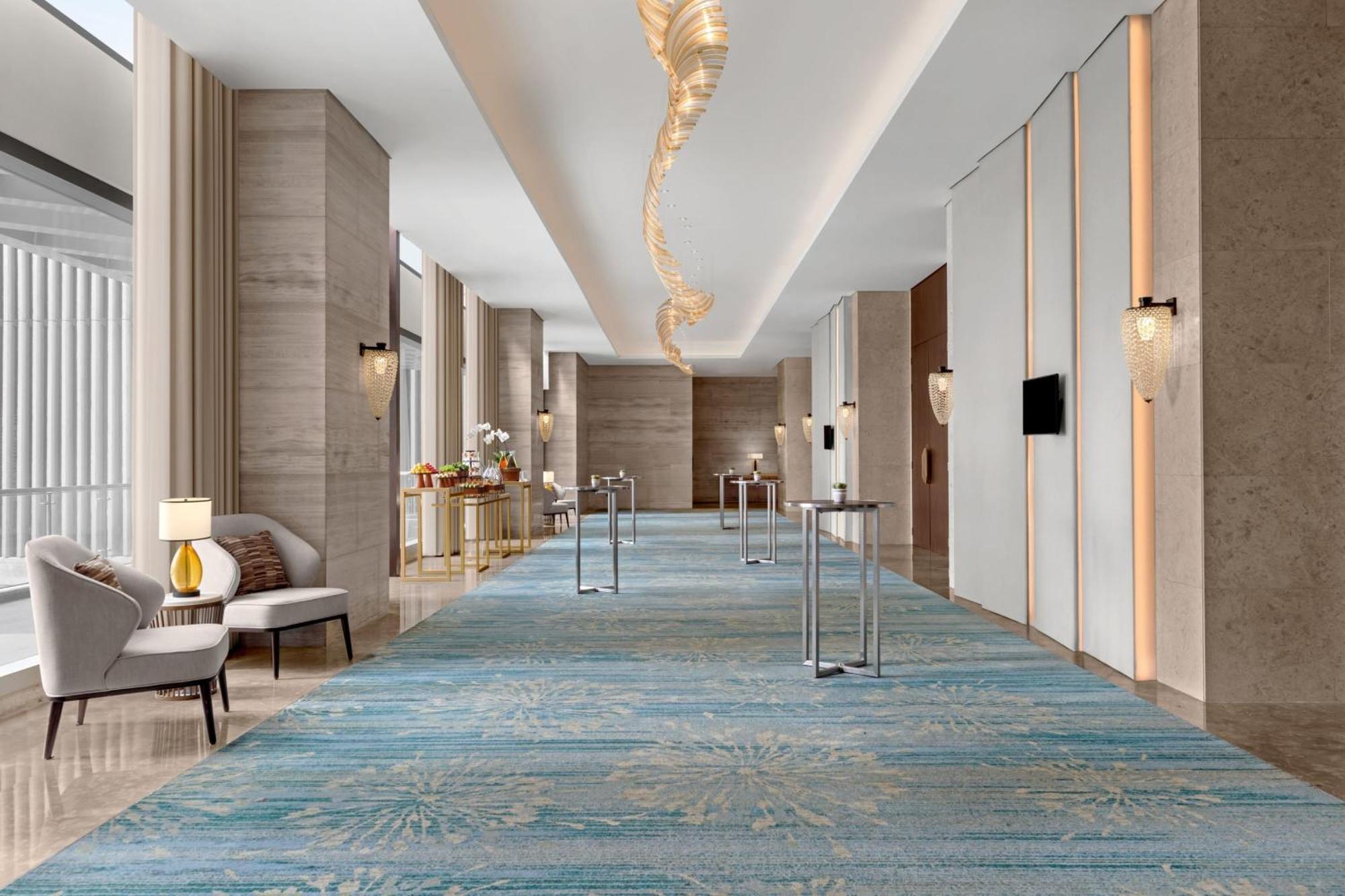 فندق The Westin Manila Pasig City المظهر الخارجي الصورة