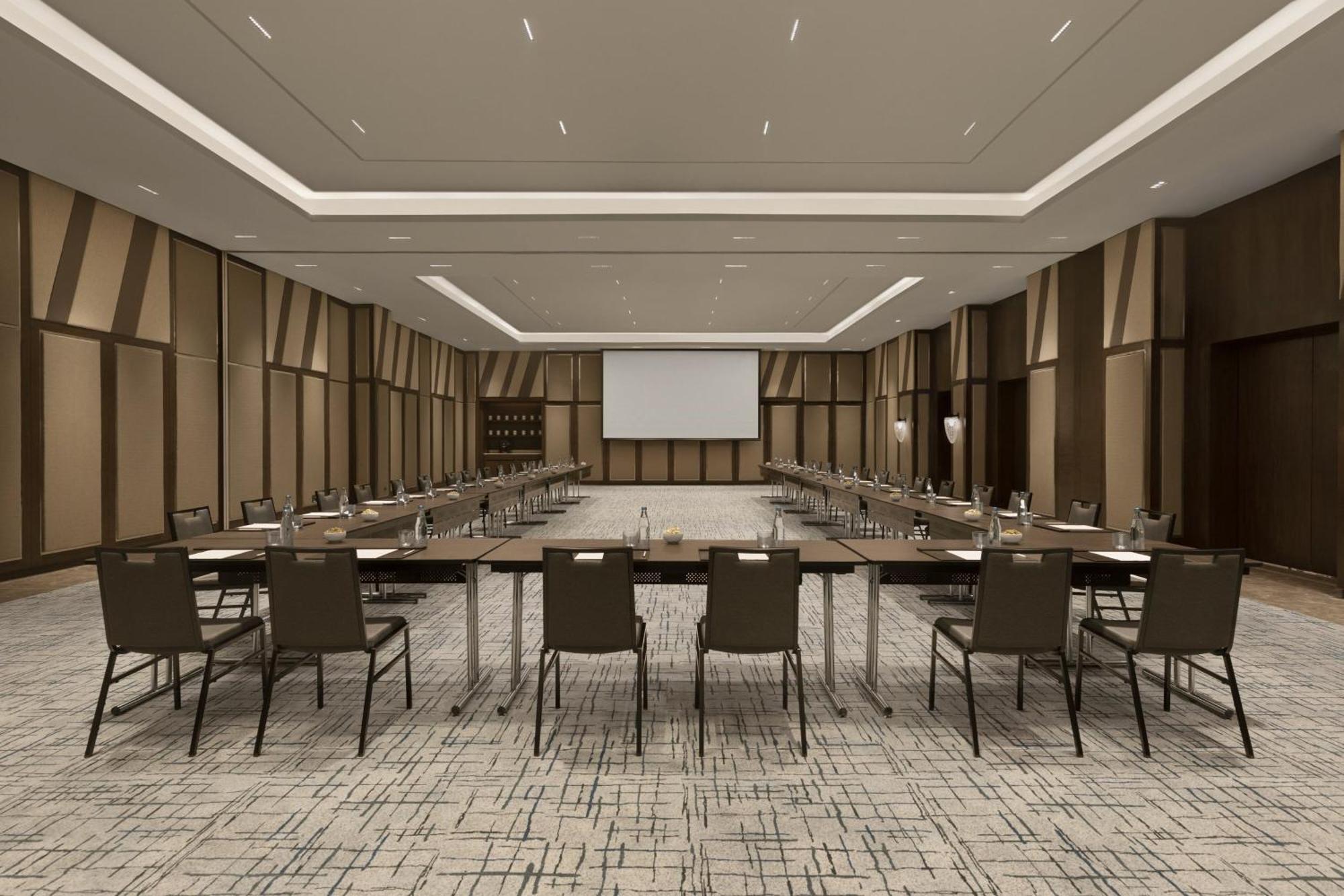 فندق The Westin Manila Pasig City المظهر الخارجي الصورة